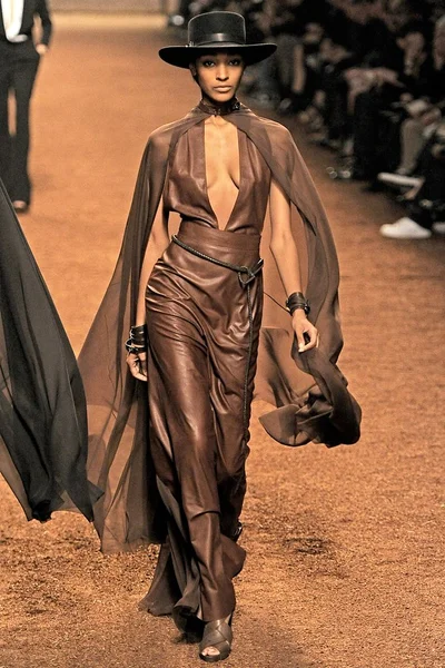 Look 51